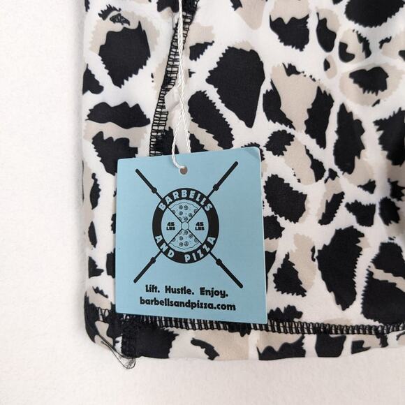 NWT Barbells & Pizza Giraffe Safari Fit Boxx Collab Shorts Size XS - Picture 6 of 8